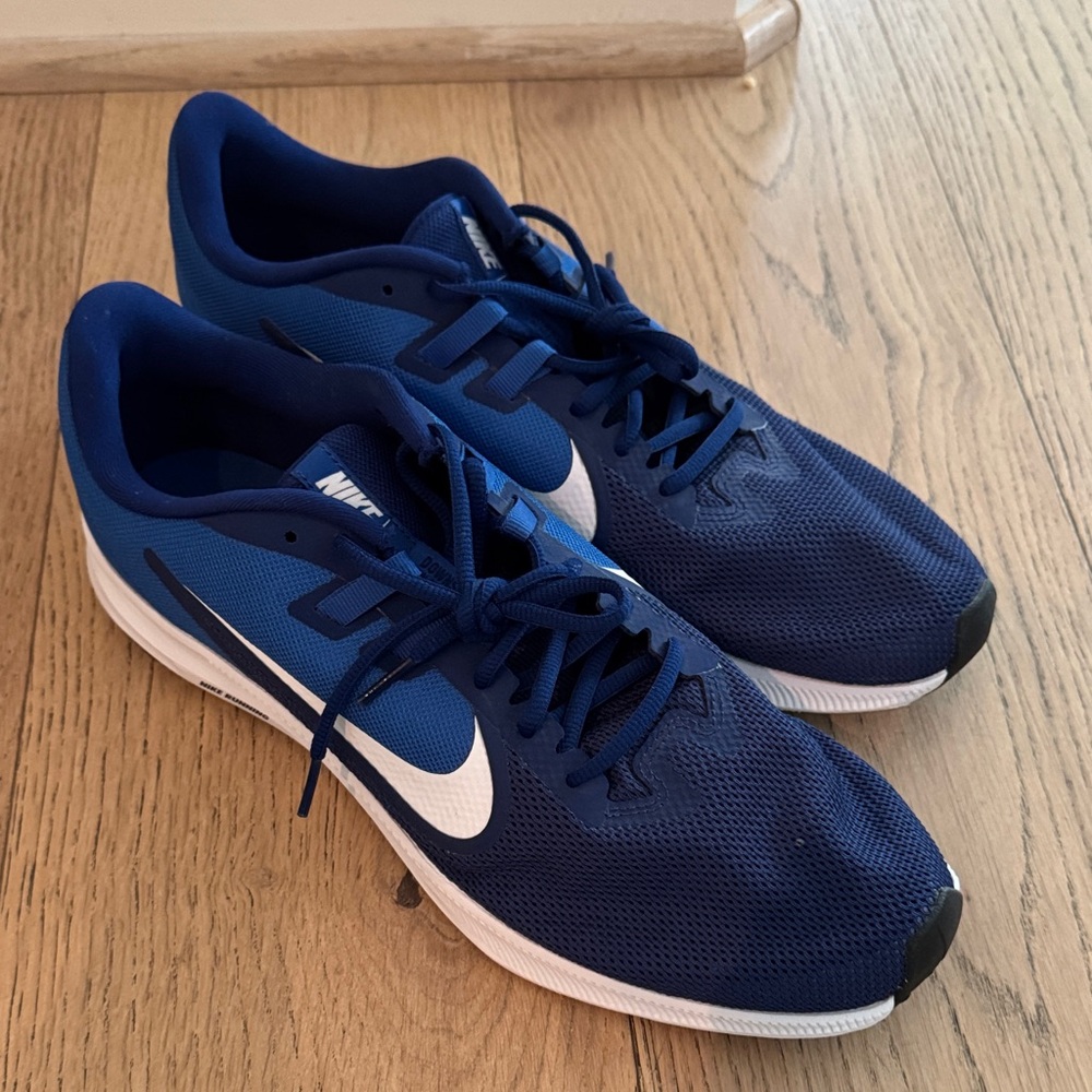 Nike Navy and White Athletic Sneakers